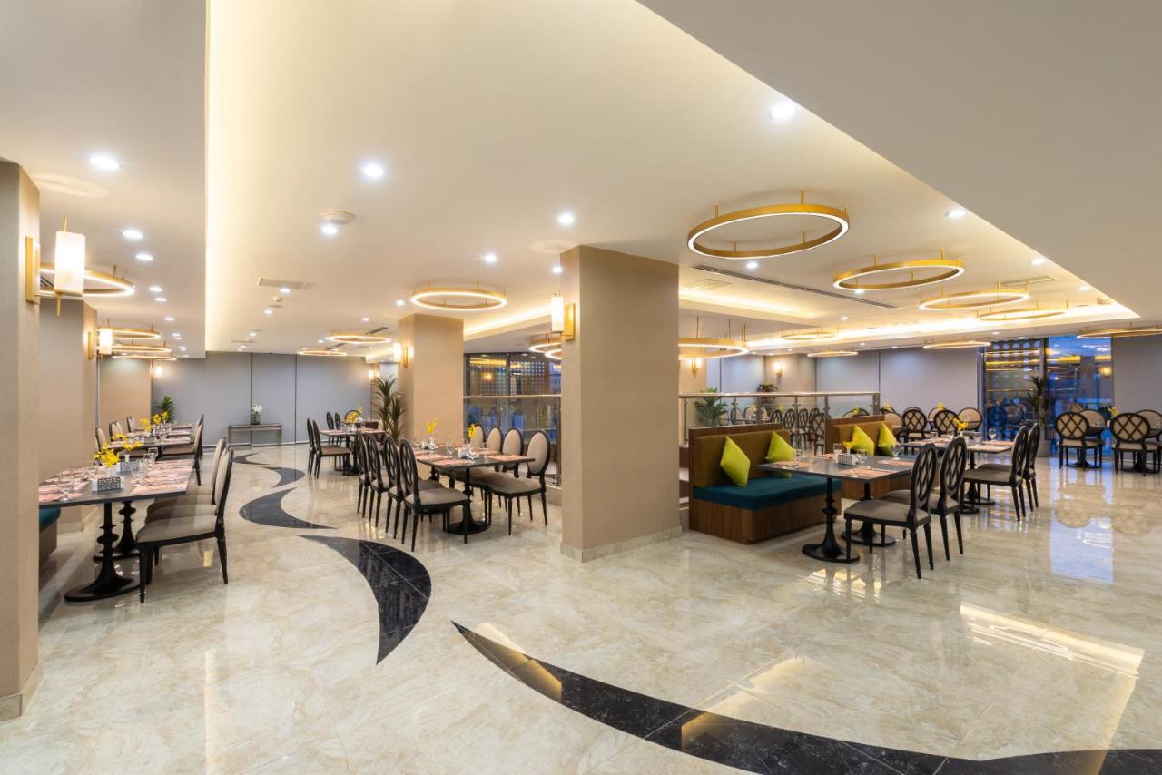 Warwick Riyadh Al Wezarat Ngoại thất bức ảnh